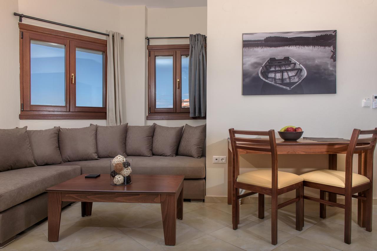 Pleiades Casual Living Apartment เนอาโรดา ภายนอก รูปภาพ