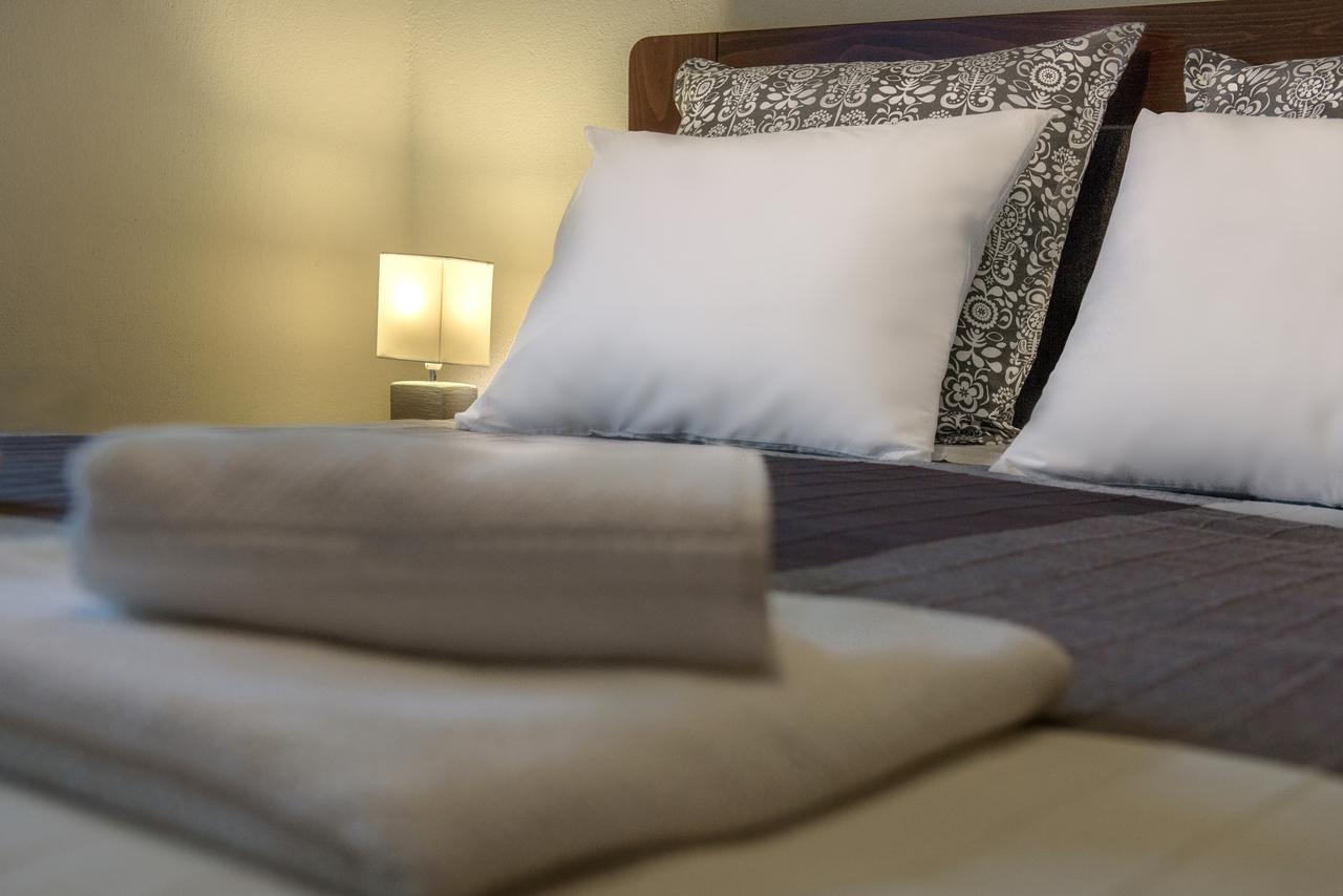 Pleiades Casual Living Apartment เนอาโรดา ภายนอก รูปภาพ