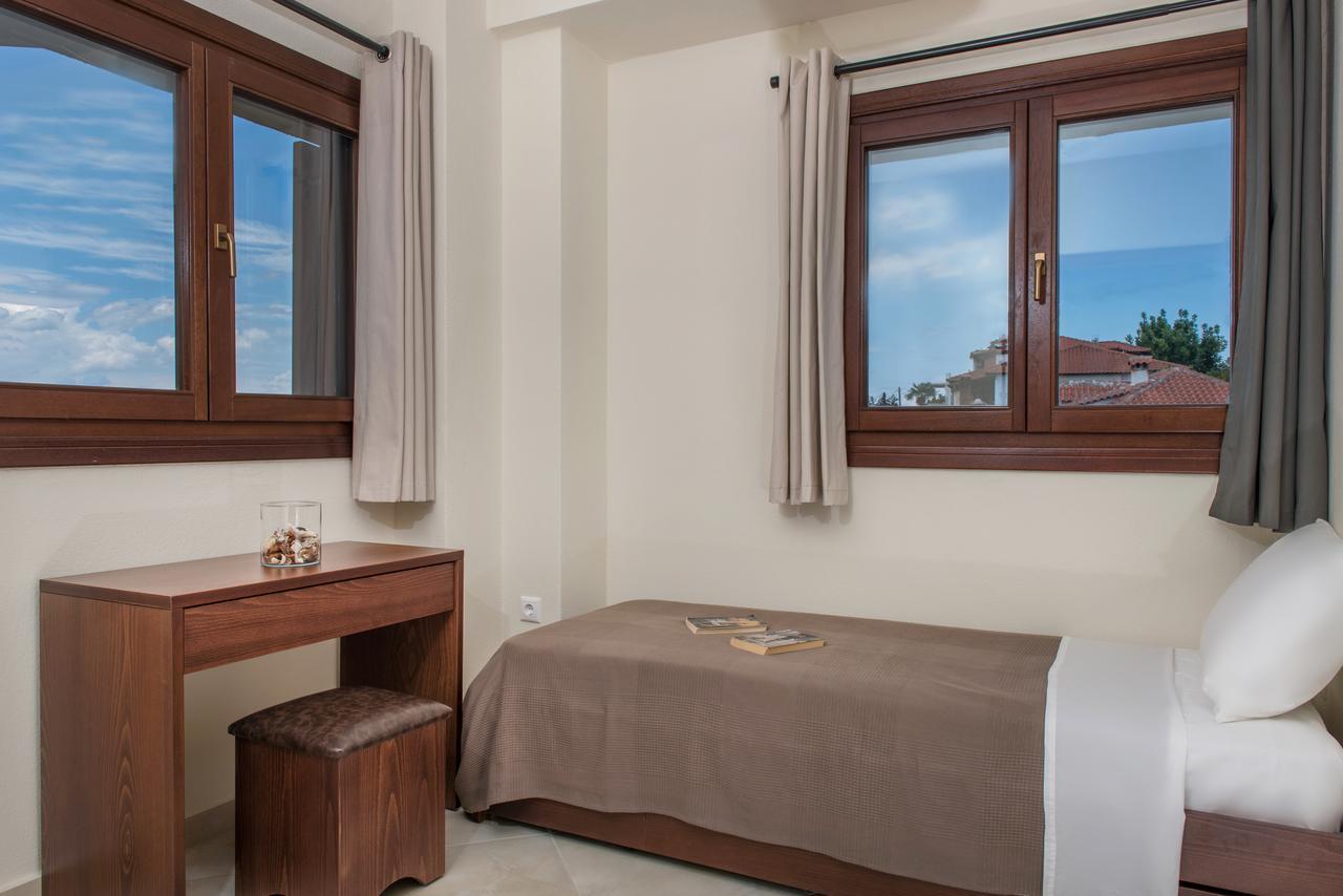 Pleiades Casual Living Apartment เนอาโรดา ภายนอก รูปภาพ